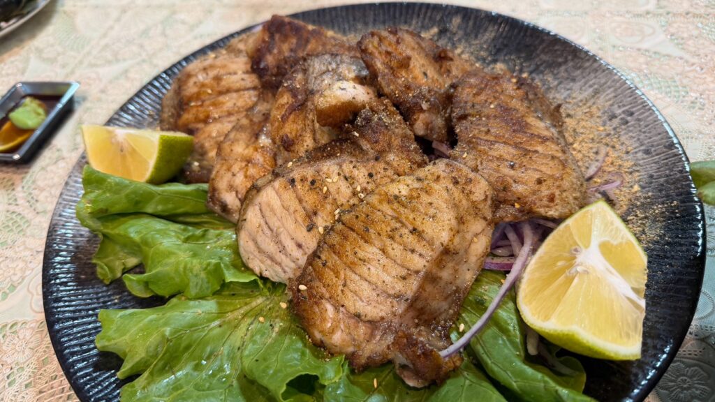 有間小店無菜單料理：香煎魚排佐檸檬